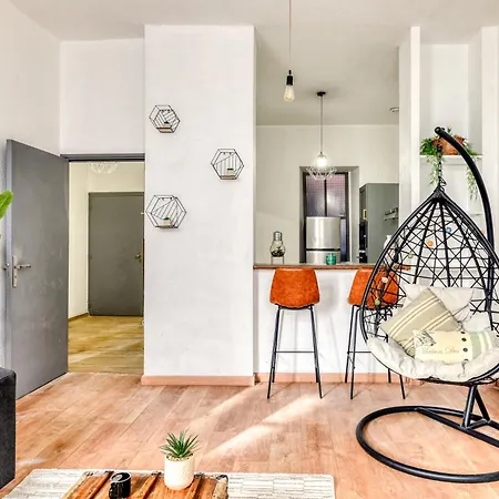 Apartment Parenthese Occitane - Free Parking - Balneotherapie *