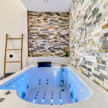 Parenthese Occitane - Free Parking - Balneotherapie Apartment Carcassonne