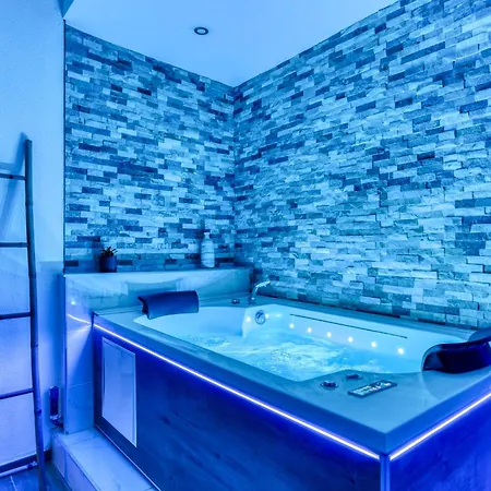 Apartment Parenthese Occitane - Free Parking - Balneotherapie Carcassonne