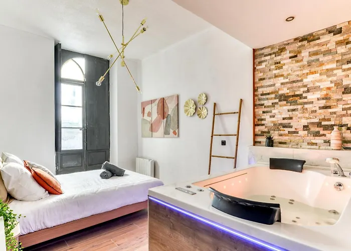 Apartment Parenthese Occitane - Free Parking - Balneotherapie