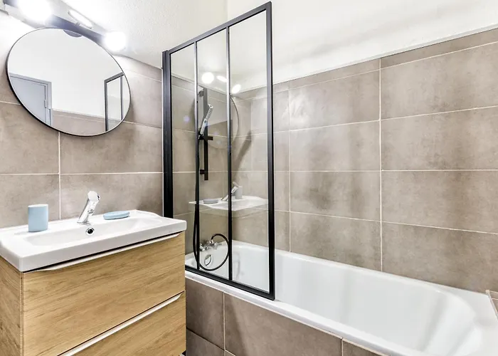 Parenthese Occitane - Free Parking - Balneotherapie * Carcassonne